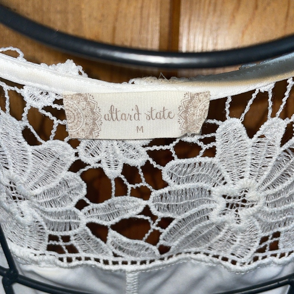 Altar’d state white lace mini dress bridal party dress size medium floral print - Picture 4 of 5
